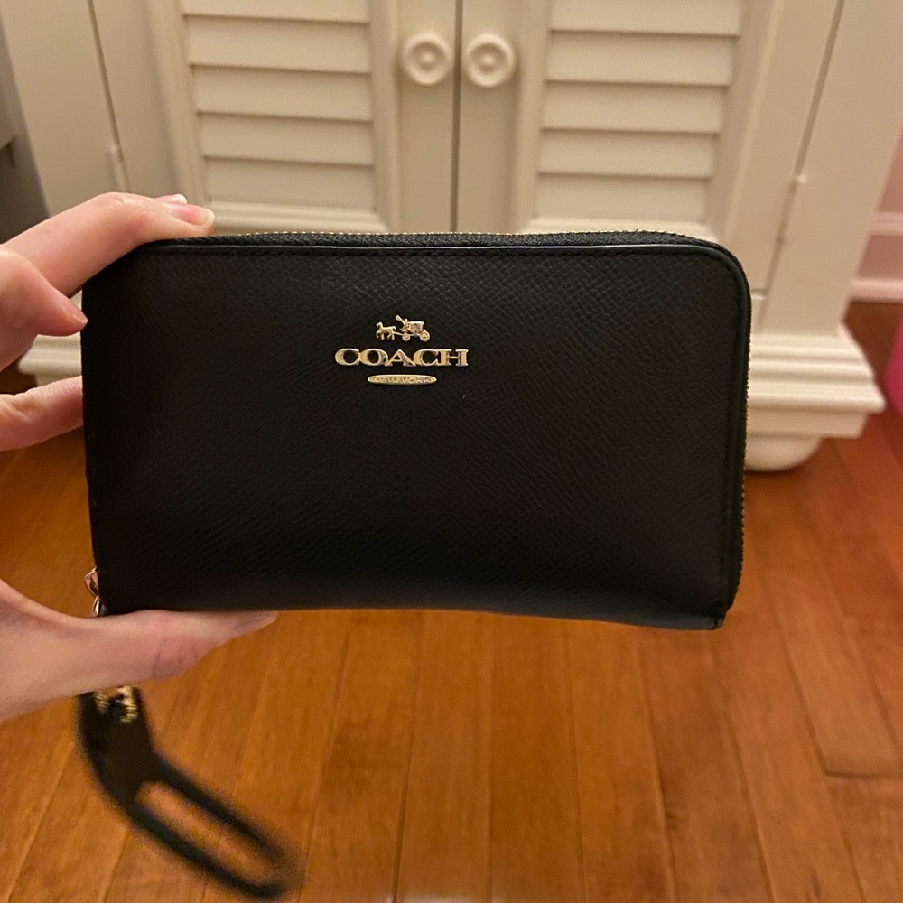 coach black leather wallet/wristlet
